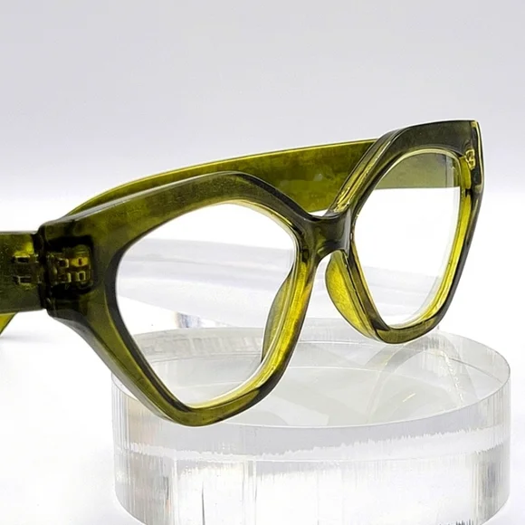 Limited Edition - Miles Reader - Picture 2 of 4